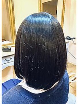 アメリ ココロ 南森町店(Ameri cocoro.) 地毛風艶髪【ストレート/縮毛矯正/髪質改善/トリートメント】