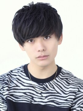 クロト 熊本(KUROT) 黒髪ツーブロックナチュラルショートマッシュ