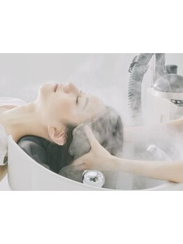 スチームを使用する『オゾン“ほっと”ヘッドスパ』で頭皮のエイジングケア◎お得なセットクーポンあり♪