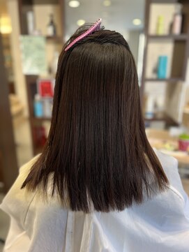 ファム 横川店(femme) 10代20代髪質改善ストレート