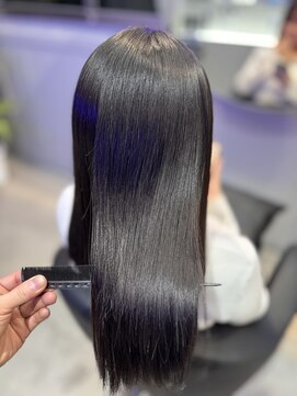 ブルー(Blue) 地毛風グレージュ×髪質改善トリートメント【hair&spa Blue】