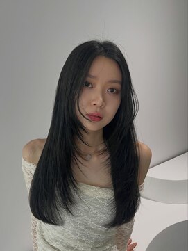 エヌ 大阪梅田店(enu) ザクザクレイヤーカット