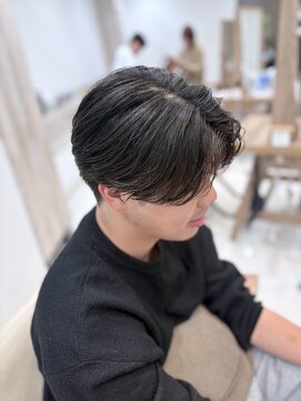 リーナ ビューティガーデン(LiNA BeautyGarden) 毛流れセンターパート