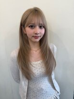 ビオルネ 浦安店(VIE.ORNER)&nbsp;ホワイトベージュ×ロングレイヤー