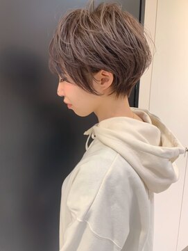 フォーカス 柏店(FOCUS) 丸みとレイヤー