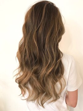 ディーカヘアーセンダイ(Di KA HAIR sendai) ナチュラル/ハイライト/ベージュ/ラフウェーブ/ロング