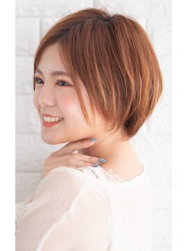 リル 7F 銀座(Rire) 【Rire-リル銀座-】ひし形小顔耳かけショートボブ☆