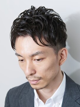 ラヴィ ニュー スタンダードバーバー 浜松町(LAVIE NEW STANDARD BARBER) ビジネスマンパーマ