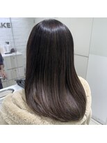 アッシュ 吉祥寺店(Ash)&nbsp;脱白髪染めファイバープレックスハイライト＋イルミナカラー