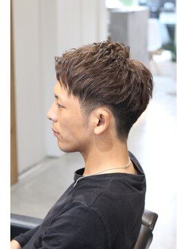 ミリ(milli) 爽やか束感ショート×アッシュブラウン