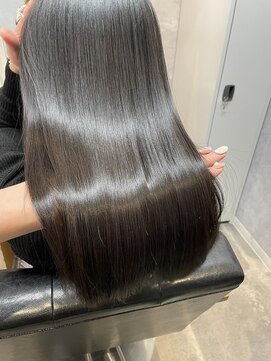 バルコニー(Valcony) 透明感抜群髪質改善カラー