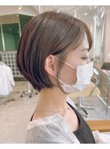 くびれヘア顔周り韓国レイヤーカット黒髪ショートミディアム/柏