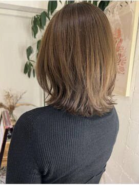 アンドビューティフル 恵比寿(andbeautiful) くびれミディアム