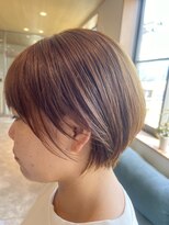 ビスポーク(BESPOKE)&nbsp;20代30代40代抜け感ショートボブ