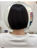 暗髪ボブ