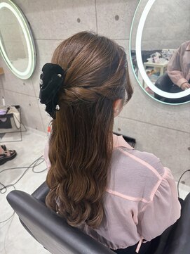 ヘア サロン クラン 東心斎橋店(hair salon clan) ねじりハーフアップ