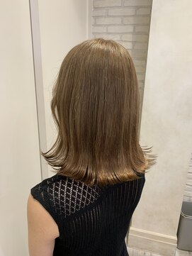 フーバイケンジ(fuu + KENJE) くすみベージュ/大谷