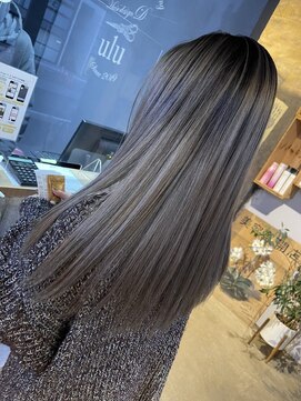 ヘアーデザイン ディードット ウル(D. ulu) 【渡辺秀斗】立体感バレイヤージュ