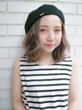 リリアン 青山(relian) 巻き髪でおでこをだして☆