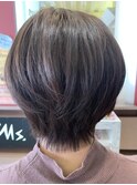 ツヤツヤ秋色ショートスタイル