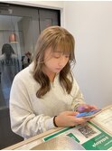 透明感ベージュ