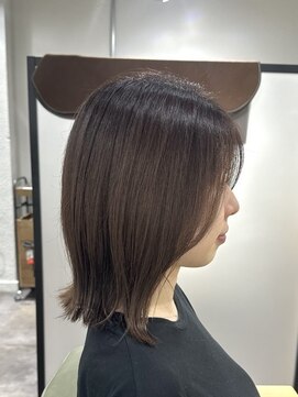 カミケンアジト(kamiken.ajito) 大人可愛い×結べる切りっぱなしボブ【カミケンアジト店】