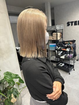 メイドバイスティーン(MADE BY STEEN) ミルクティーベージュ