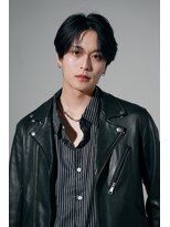 ジーナ 天神(Zina)&nbsp;髪質改善＊センタ―パートブルーブラック＊美髪【Zina西通り】