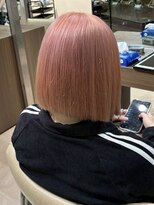 アウラ(AURA)&nbsp;盛岡駅ブリーチカラーハイトーン切りっぱなしボブショートヘア◆