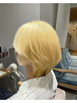 ラピスタ 池袋(Lapista) 韓国ヘアレイヤーカットダブルハイライトカラー【Lapista池袋】