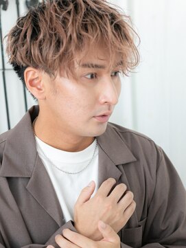 メンズヘア ビーセカンド 草加店(MENS HAIR B-2) ハイトーンカラーツーブロックサーフカールパーママッシュI草加
