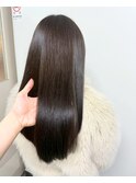 オリーブグレージュ