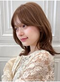 くびれミディアム/レイヤー/顔周り/小顔/ベージュ/20代30代