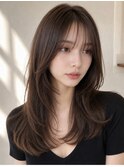 顔周りカットダークブラウンレイヤーセミロング