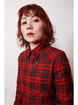 ヘア ミーツ ドレス プレローマ(HAIR meets dress pleroma) レイヤーミディ