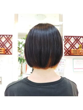 美容室 アネックス(ANNEX) アッシュグレーで透明感カラー