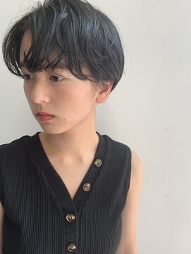 ヘアー アイス ルーチェ(HAIR ICI LUCE) マッシュショート 耳かけ ショートパーマ