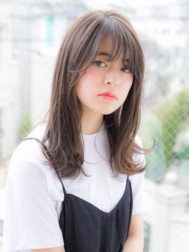 ルティア 池袋(Lutia) 外ハネミディ