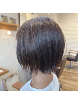 デュークシルア(du c Sila) ぱつんとボブ(あご下1cm)【細岡】