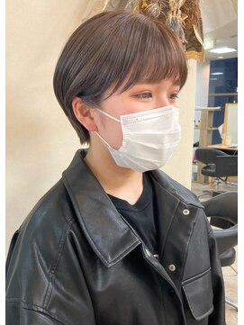 ソソ(soso) 【soso 伊勢田】マッシュショート×ベージュ【横浜/ブリーチ】