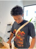 スパイキーショート 刈り上げないショート 短髪 就活ヘア