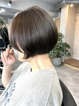 サニーサイドサロン(SUNNY SIDE SALON) 丸みのあるグラデーションボブ/ショートボブ/たまプラーザ