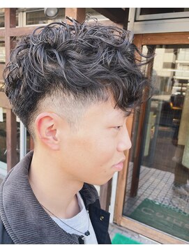 ヘアーアンドエステアンドネイル ガーデン(Hair&Esthe&Nail Garden) スペインカール