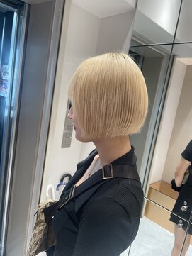 ロンドシェリ 仙台(Lond Cheri) ミニボブ ダブルカラー ケアブリーチ イメチェン 髪質改善