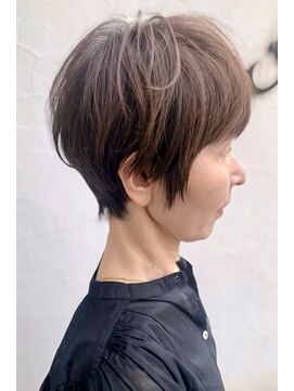 ヴァロ(Valo) マニッシュショートエレガント白髪染め