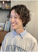 襟足残しのショートヘア