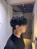 アクシー ヘアーアンドメイク(AXY HAIR&MAKE)&nbsp;縦落ちウルフパーマ／ウザバング波ウェーブツイストパーマメンズ