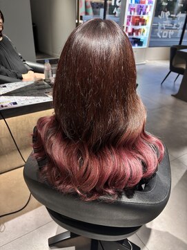 ピンクグラデーションカラー