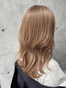 ハイトーンベージュ