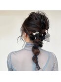 arrange hair